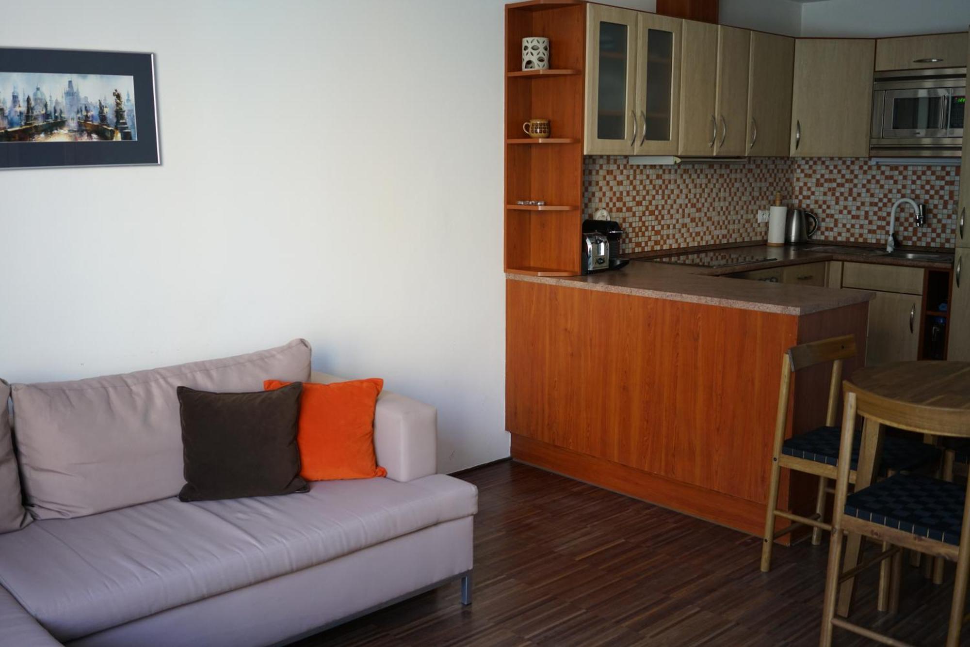 K-14 Apartment プラハ エクステリア 写真